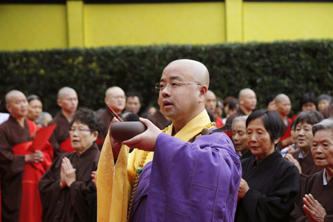 炉峰禅寺一年一度的重阳放生法会隆重启建