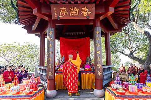 5E8A6472.jpg 5E8A6472.jpg