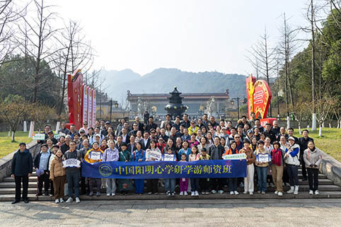 5E8A4219.jpg 5E8A4219.jpg